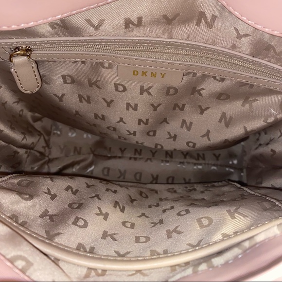 DKNY Pink Backpack NWT Summer Bag - Picture 4 of 6